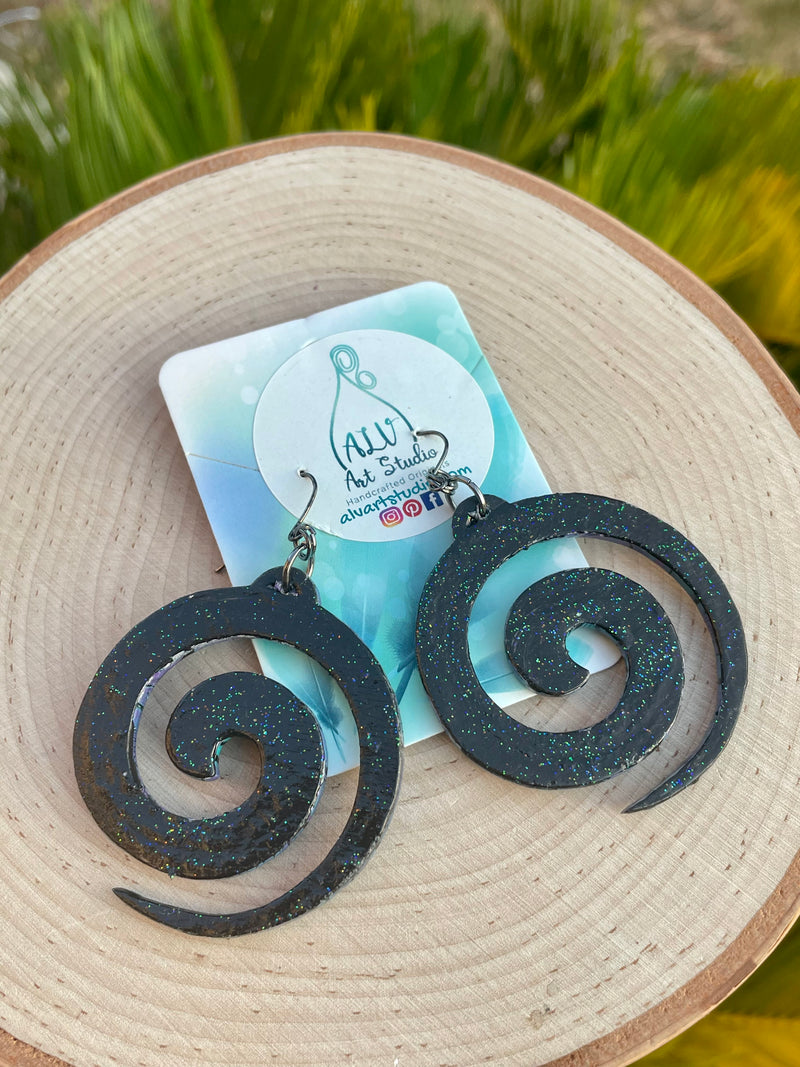Earrings - Tribal Swirl 🌀